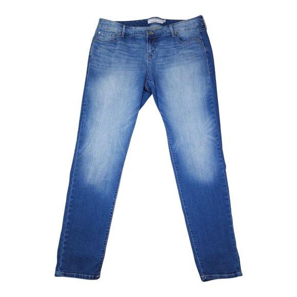 Torrid Denim Blue Jeans 16T Stretch Cotton Blend Womens Straight Fit Faded - Picture 9 of 9